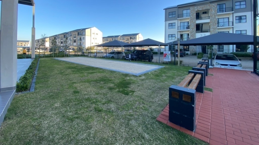 To Let 1 Bedroom Property for Rent in Sandown Western Cape